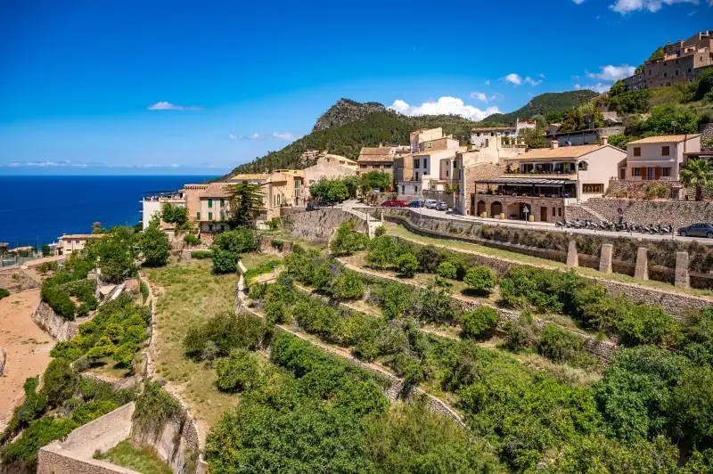 Banyalbufar auf Mallorca - Terrassen mit Trockenmauern