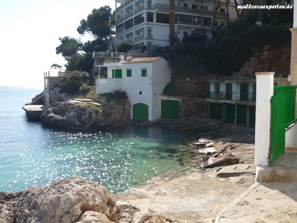 Fischerhütten an der Cala Santanyi