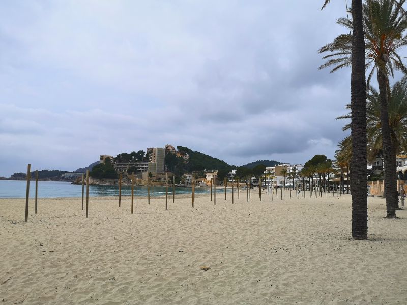 Strand in Paguera im Winter
