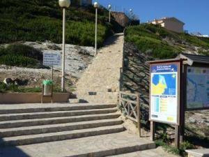 Treppen Cala Mesquida