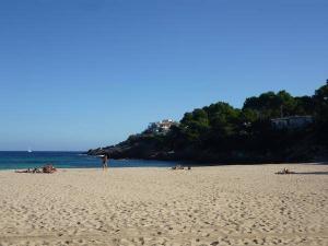 Strand der Cala Sa Font