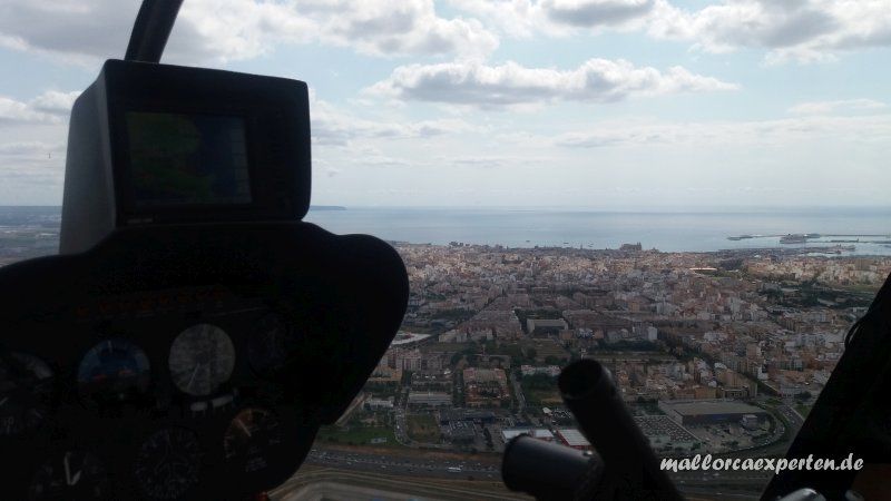 Palma de Mallorca mit Hubschrauber