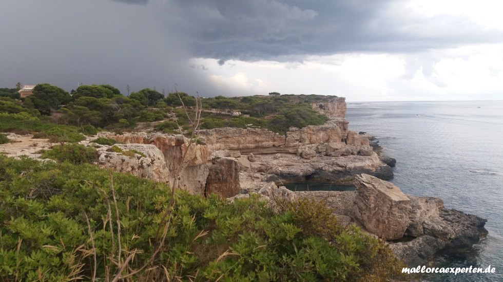 Steilküste Wachturm Cala Figuera