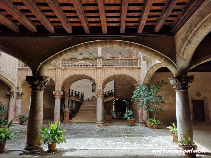 Palma de Mallorca Patio