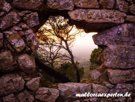 Sonnenuntergang Castell de Santueri Mallorca