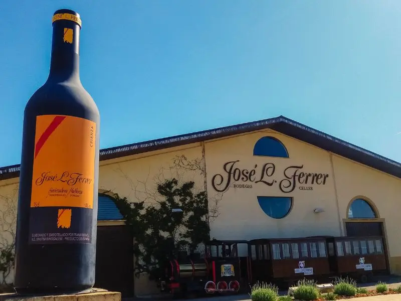 Weingut in Benissalem José L. Ferrer