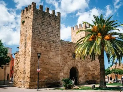Stadttor Alcudia Mallorca