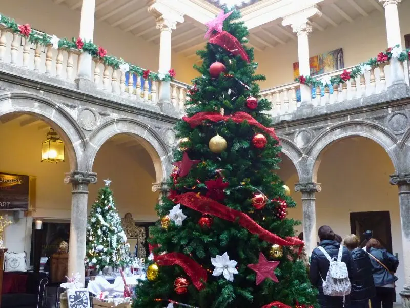 Weihnachtsmarkt im Pueblo Espanol in Palma de Mallorca