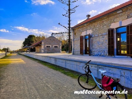 Alter Bahnhof Son Servera Via Verde
